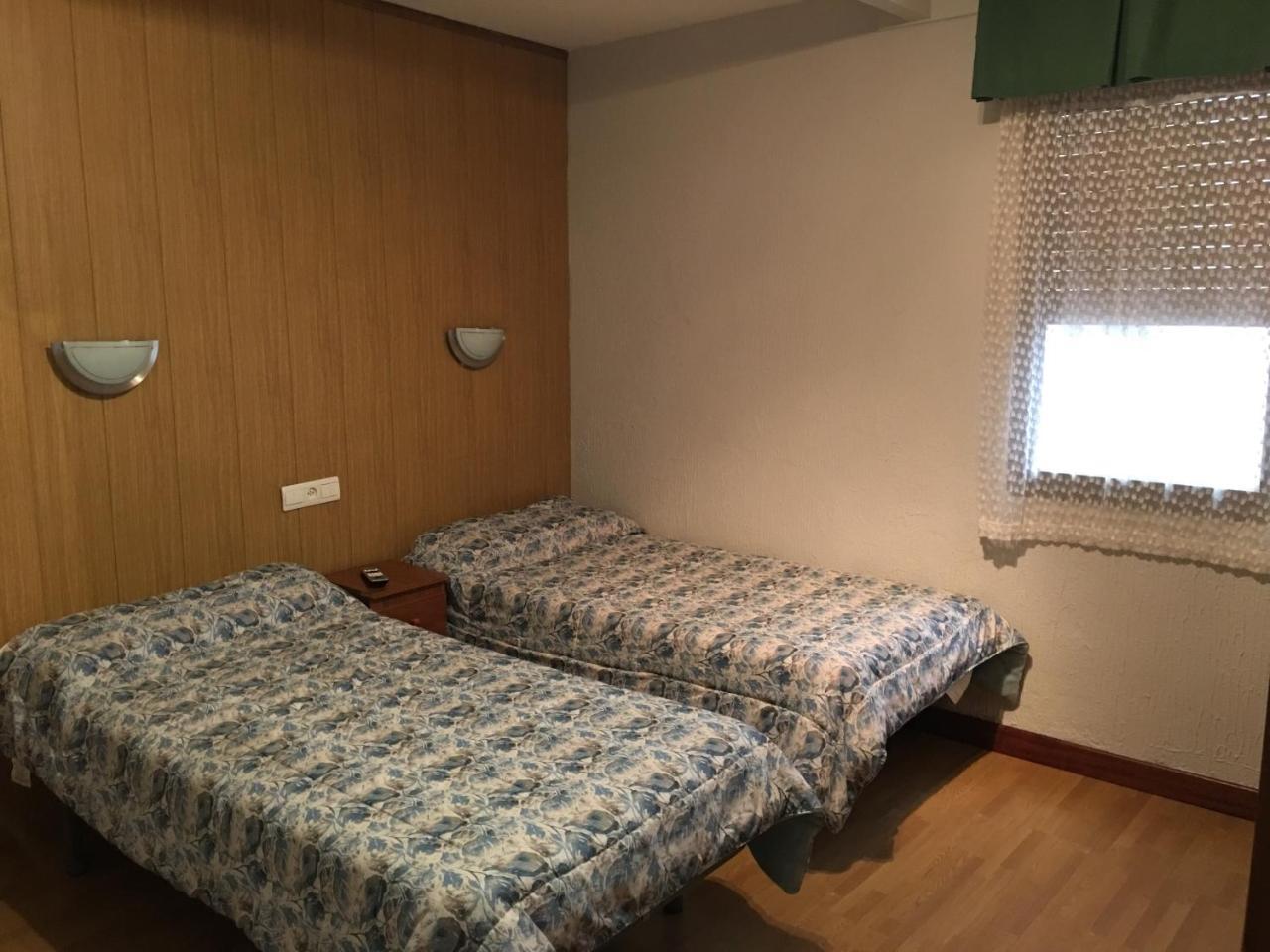 Hostal Hilton Burgo Εξωτερικό φωτογραφία